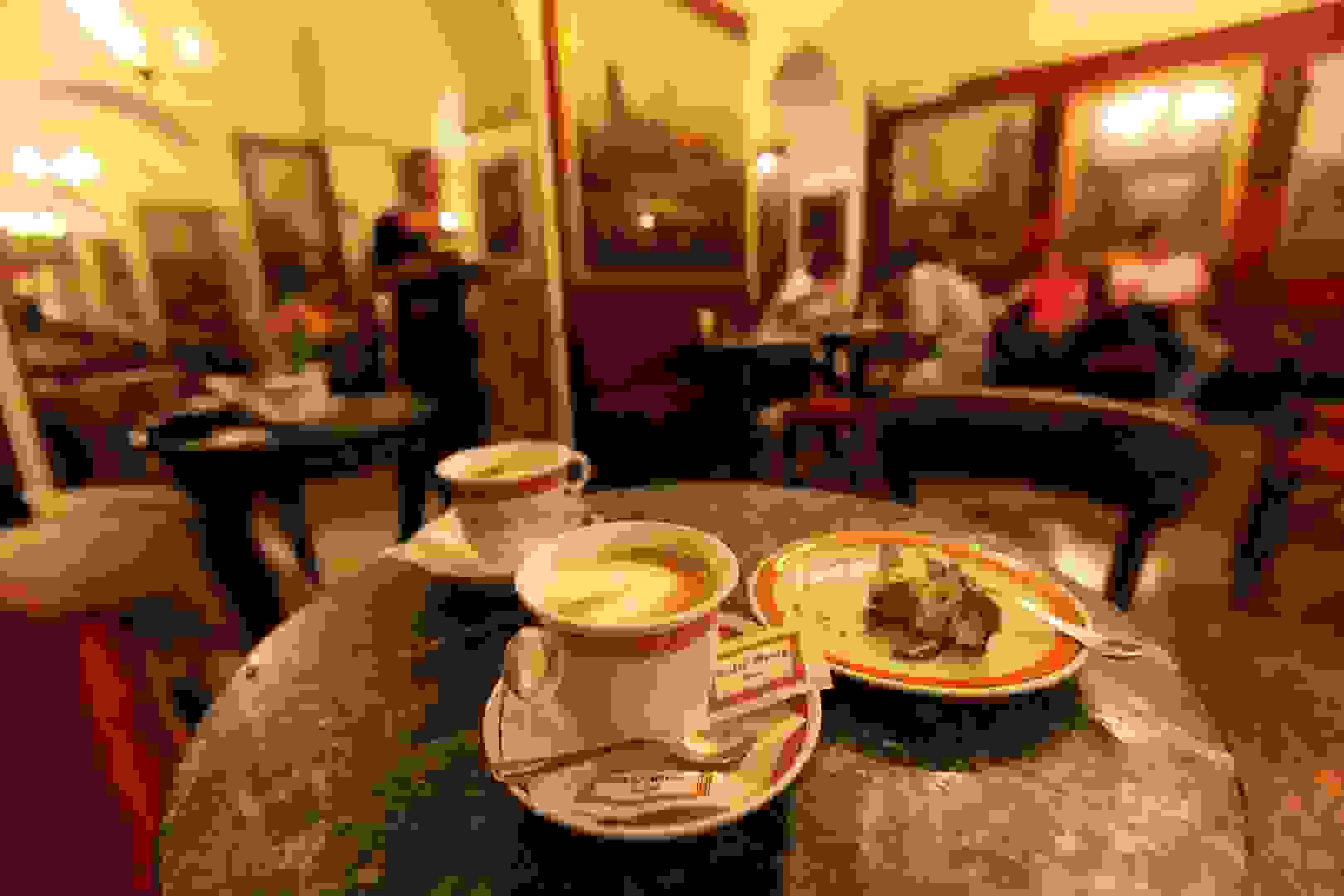 caffe-greco10.jpg