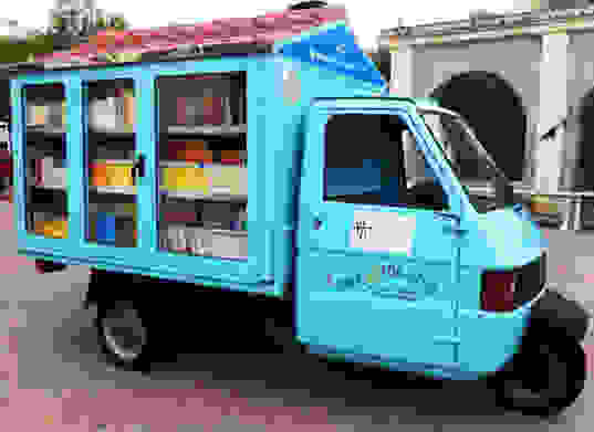 library-truck-lead-537x391-1.jpg