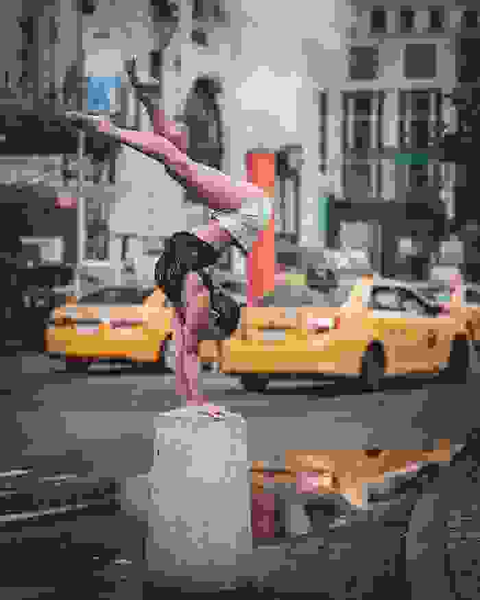urban-ballet-dancers-new-york-streets-omar-robles-99-57b30faeece55__700.jpg