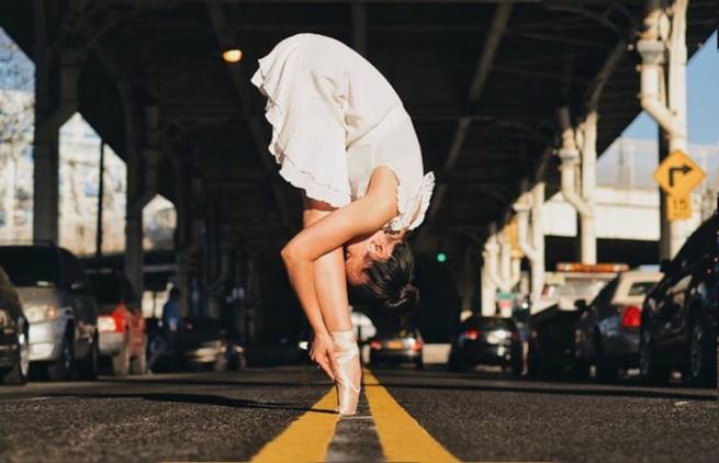 Χορεύοντας μπαλέτο στους δρόμους της Νέας Υόρκης