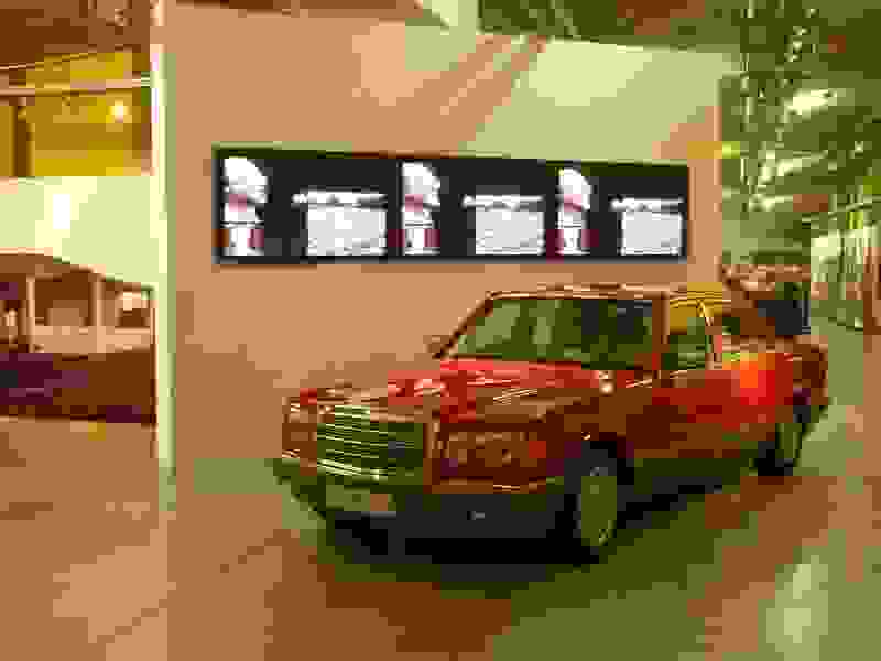 00madiba-mercedes-2