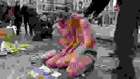 0Gay1-570
