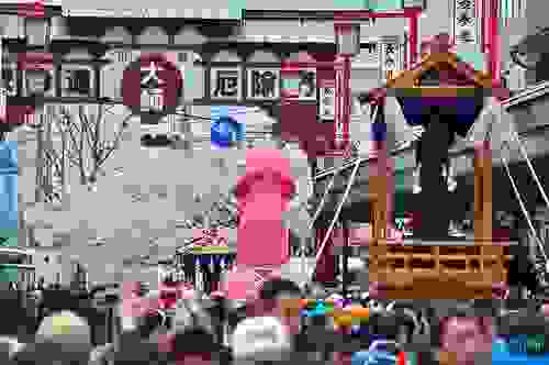 1499689407272-1497384383914-Kanamara_matsuri.jpg