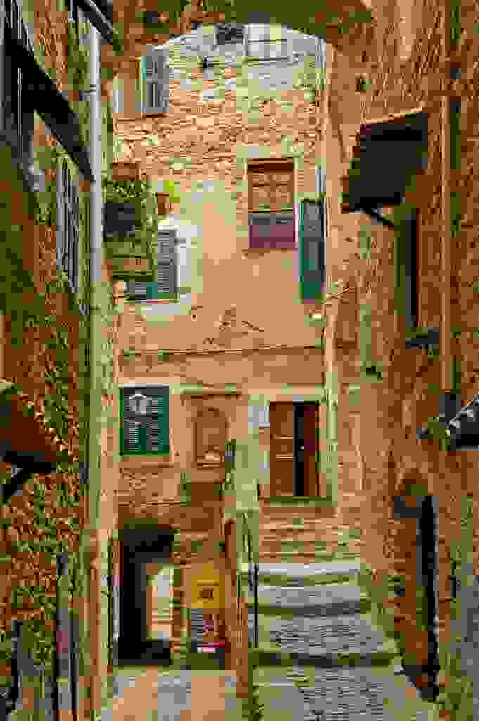 Dolceacqua83.jpg