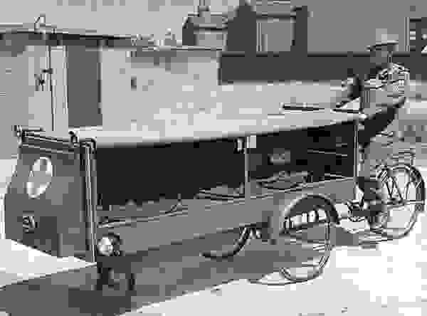 First-Ambulance-in-The-World.jpg