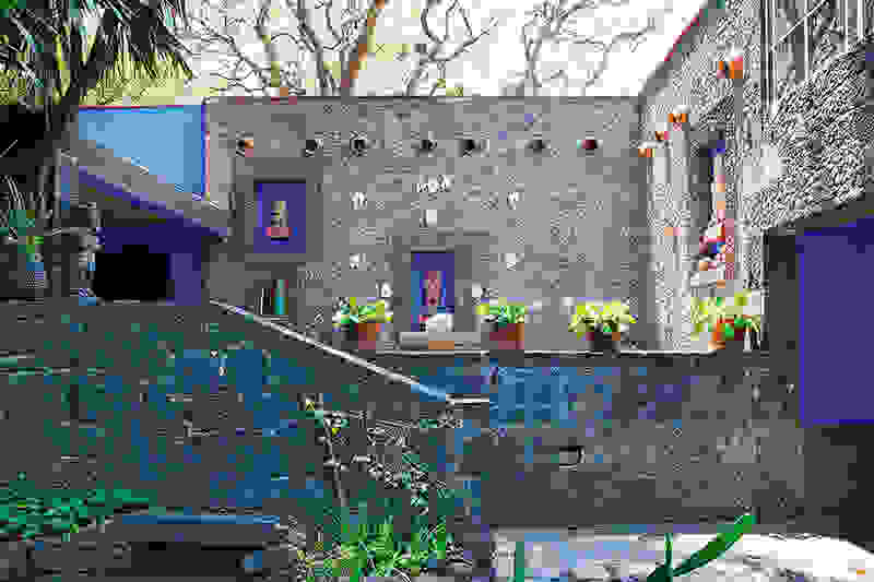 Frida-Kahlo-Casa-Azul-in-Coyoacan-Mexico-Yellowtrace-05.jpg