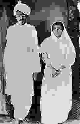 Gandhi_and_Kasturbhai.jpg