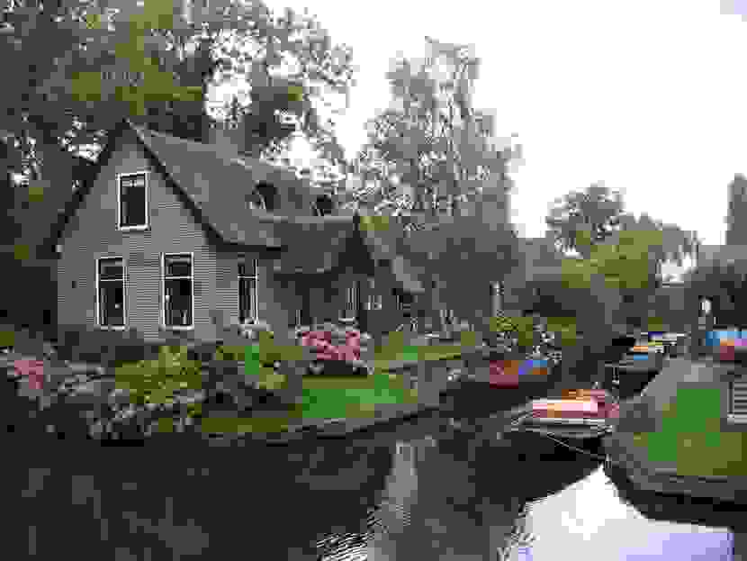 Giethoorn01.jpg