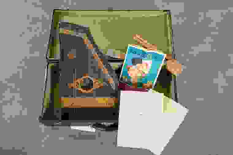 Jon-Crispin-Willard-Suitcases-11.jpg