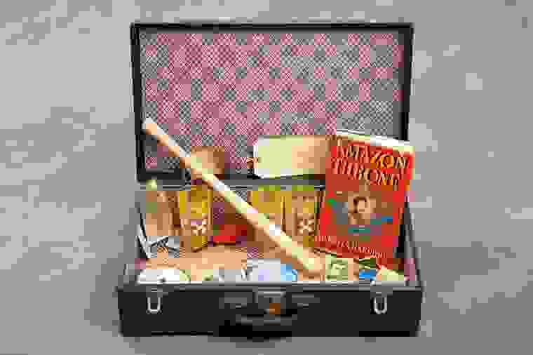 Jon-Crispin-Willard-Suitcases-18.jpg