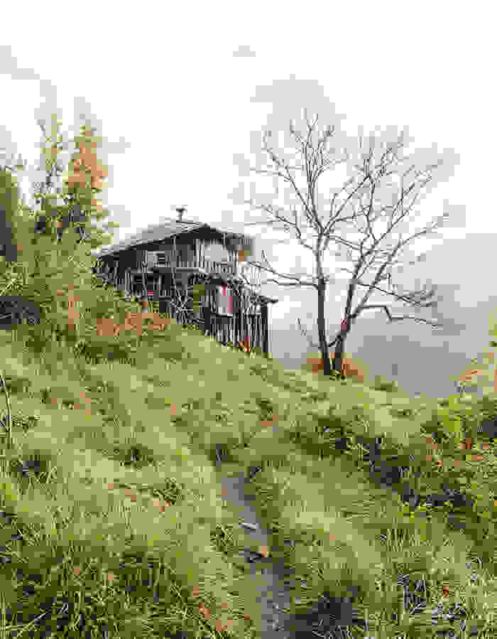 Kevin-Faingnaert-Matavenero-Rare-Community-of-People-Living-in-Nature-7.jpg