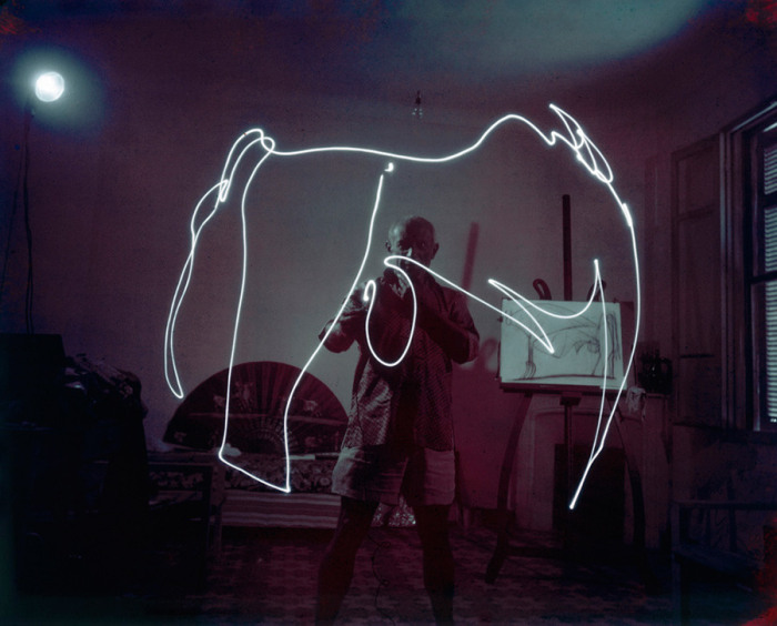 Pablo-Picasso-strobe-light-394.jpeg