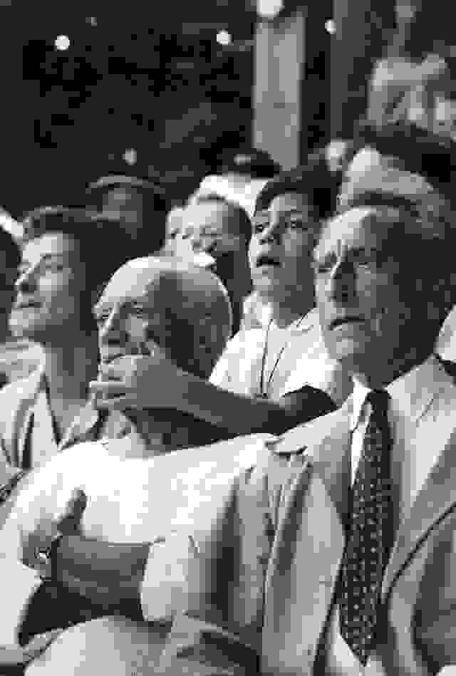 Picasso-his-son-and-Cocteau-by-Brian-Brake.jpg