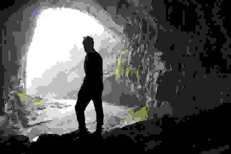 WorldsBiggestCave01.jpg