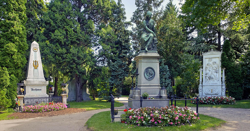 Zentralfriedhof.jpeg