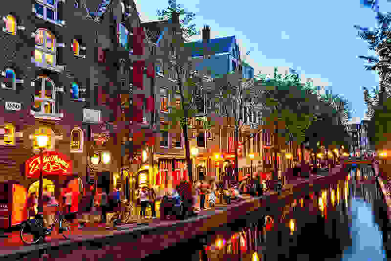 amsterntam-sta-kanalia-tis-earinis-eleftherias10.jpg