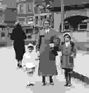 anne-frank-1.jpg