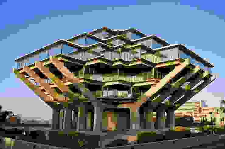 apisteftes-vivliothikes-ston-kosmo30.jpg