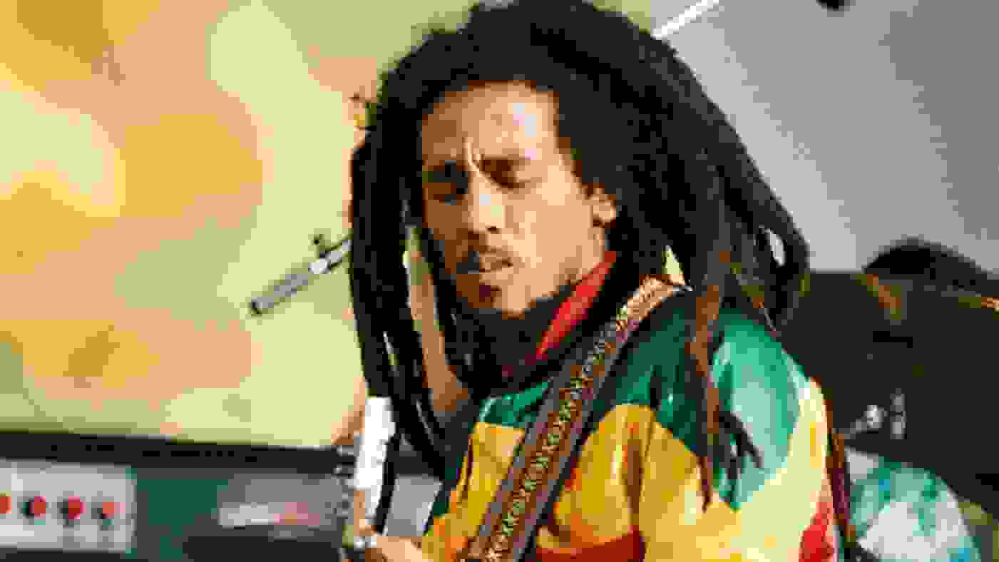 bob-marley-o-thrylos-tis-reggae52.jpg