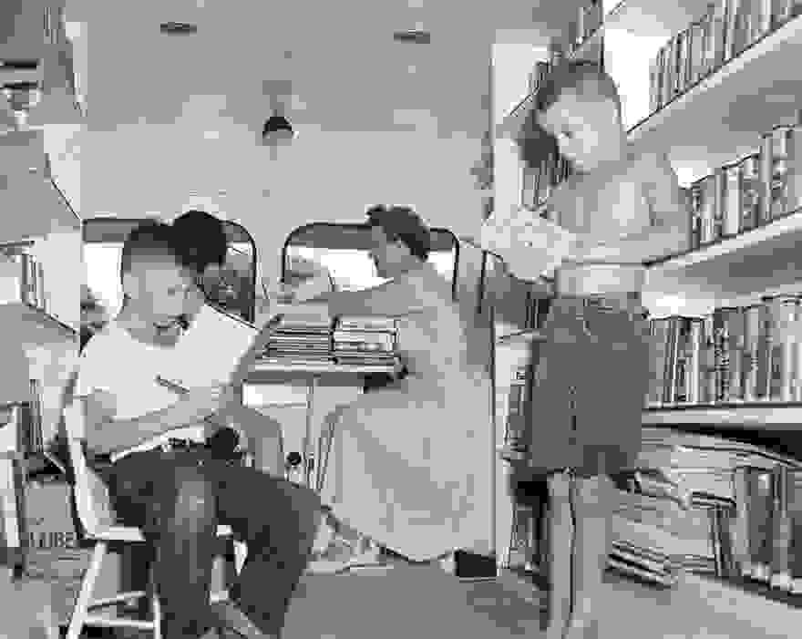 bookmobile-library-on-wheels14.jpg