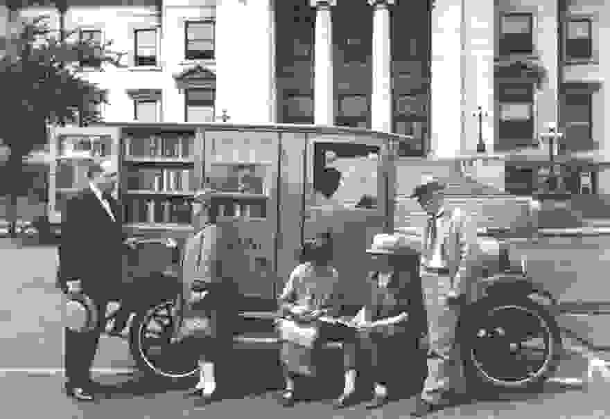 bookmobile-library-on-wheels8.jpg
