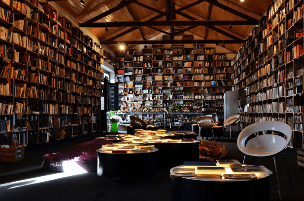 bookstores-Oliveira.png