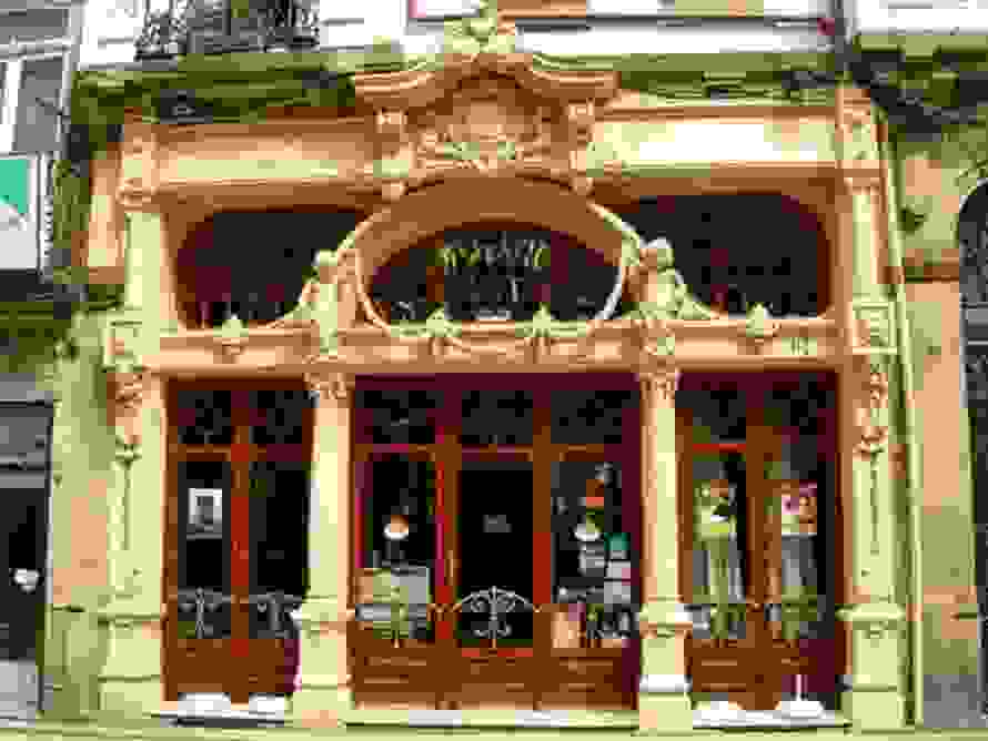 cafe-majestic-porto-portugal.jpg