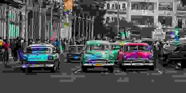 cuba_car.jpg