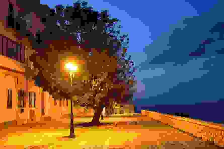 dentra-nyxta.jpg