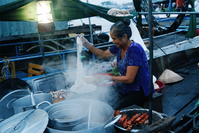 floating-market-1.png