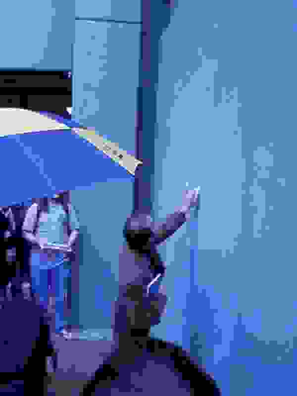 321