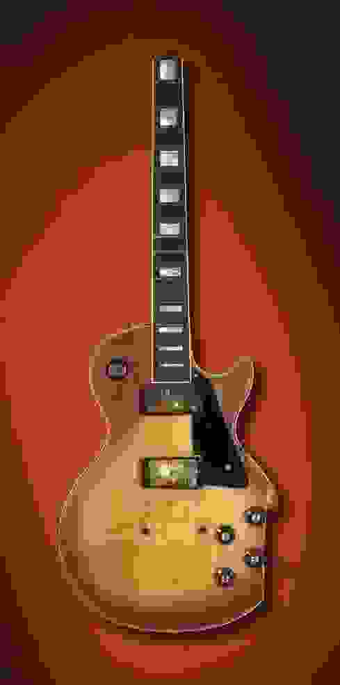 smashed-guitar-2