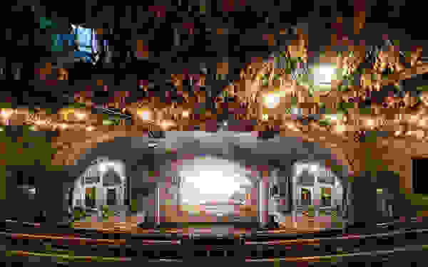 theatre8