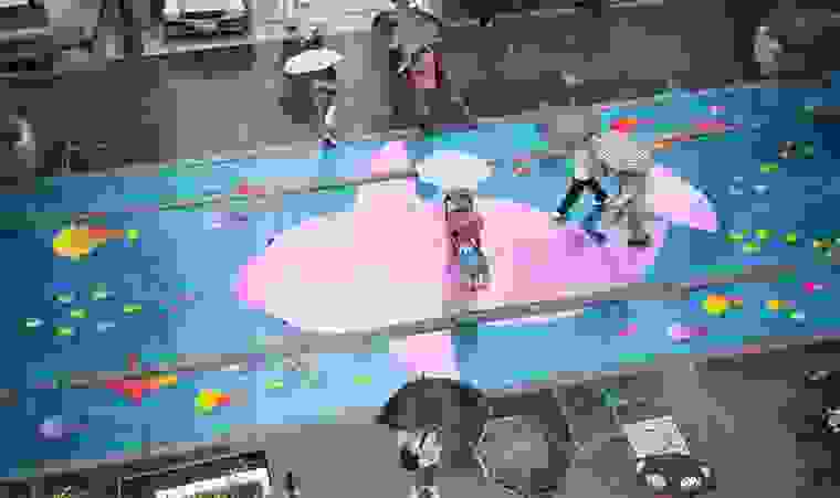 1 zografies stous dromous emfanizontai otan vrexei