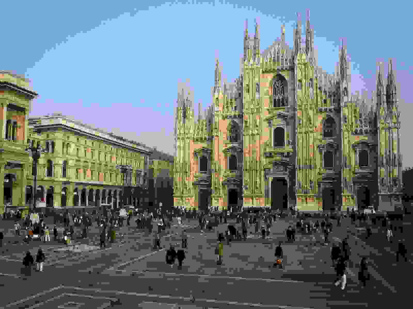 Il-Duomo-Milano-Italy