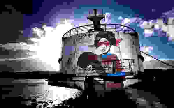 Meet-The-Duke-Of-Lancaster-An-Abandoned-Ship-Cover-In-Street-Art-11
