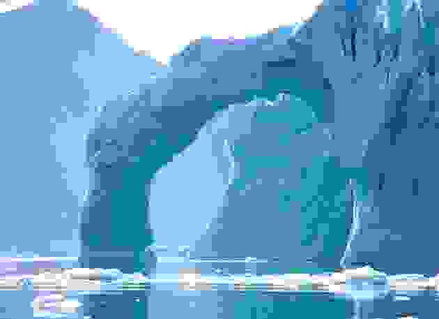 /blue-river-glecier-3