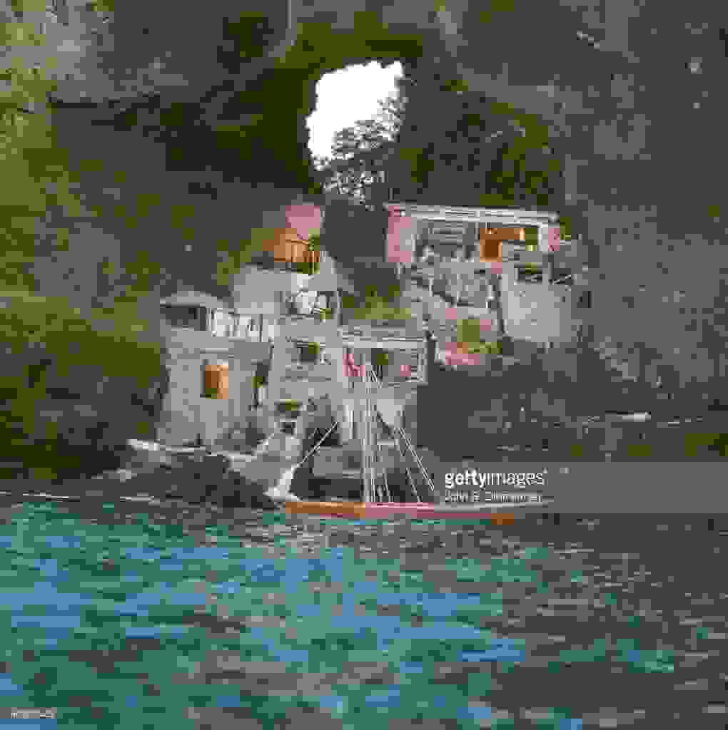 moonholegetty