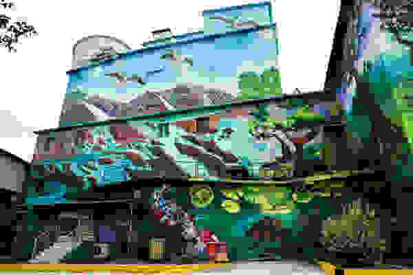 titan2