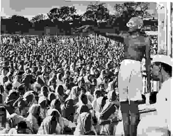 gandhi1.jpg