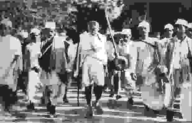 ghandi3.jpg