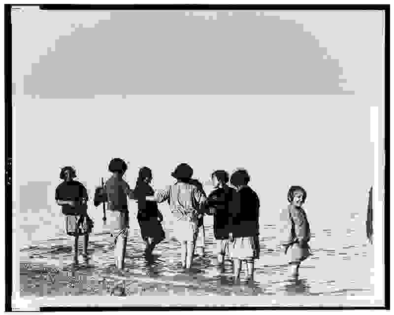 greek_and_armenian_refugee_children_in_the_sea_near_marathon_greece_c-_1915.jpg