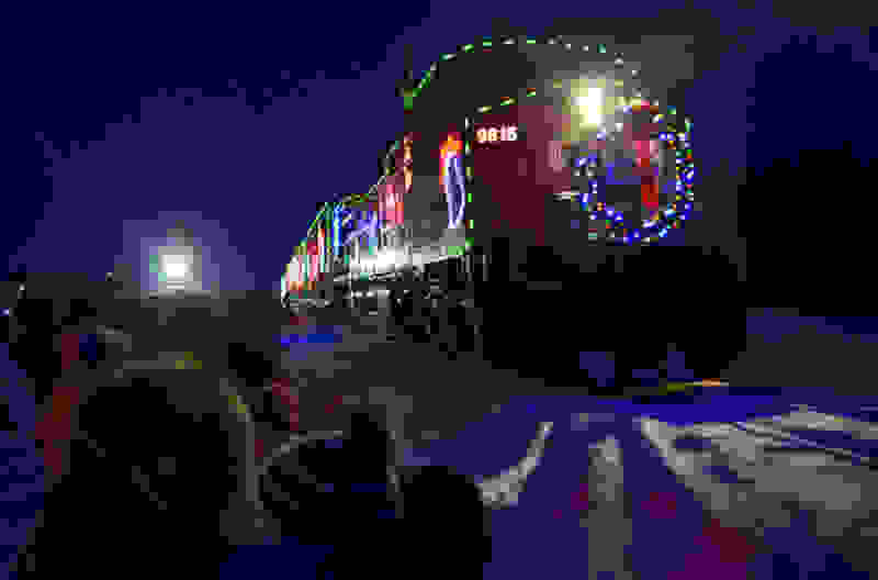 holiday-train-8.jpg