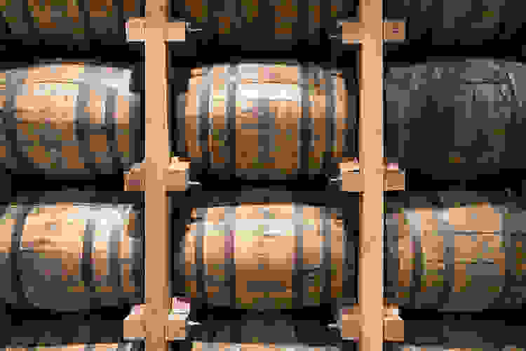 jack-daniels-barelsHouse-02.jpg