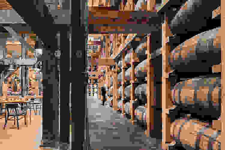 jack-daniels-barelsHouse-11.jpg