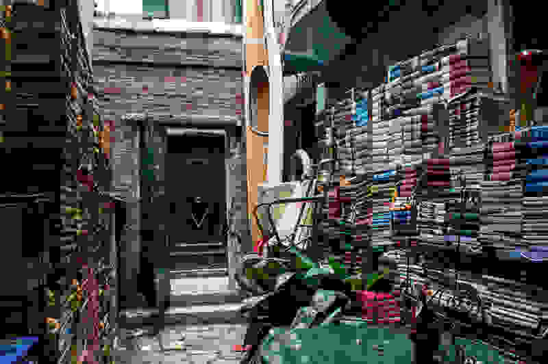 libreria-acqua-alta-venezia-3.jpg