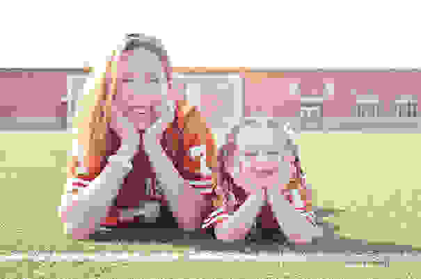 like-mother-like-daughter-funny-photography-10.jpg