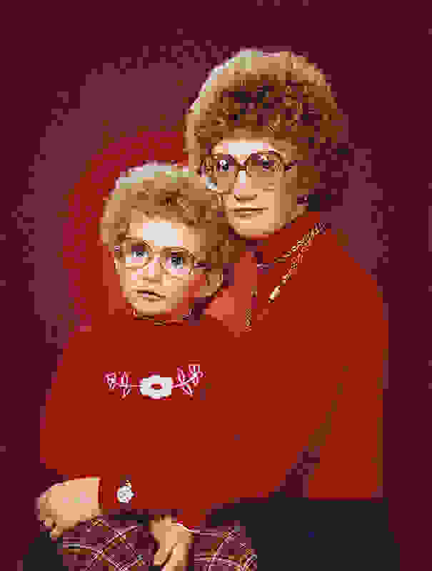 like-mother-like-daughter-funny-photography-49.jpg