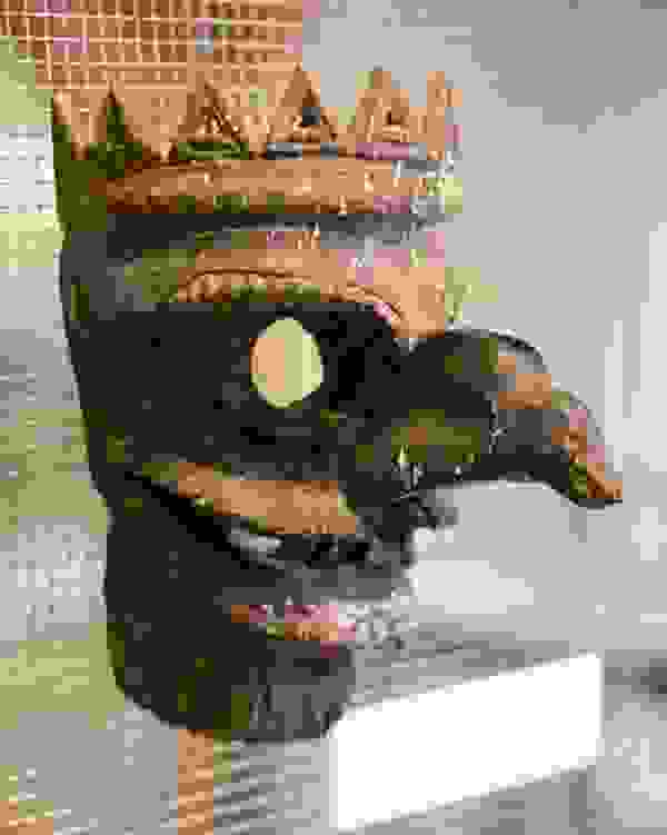 mask-of-shame-Schandmaske-3.jpg