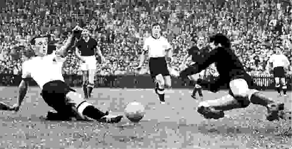 18914688 1954 World Cup Final   West Germany vs  Hungary.limghandler